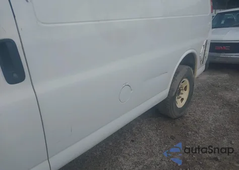 2012 GMC Savana 2500 Work Van z USA, uszkodzony, nr VIN 1GTW7FCA2C1186393